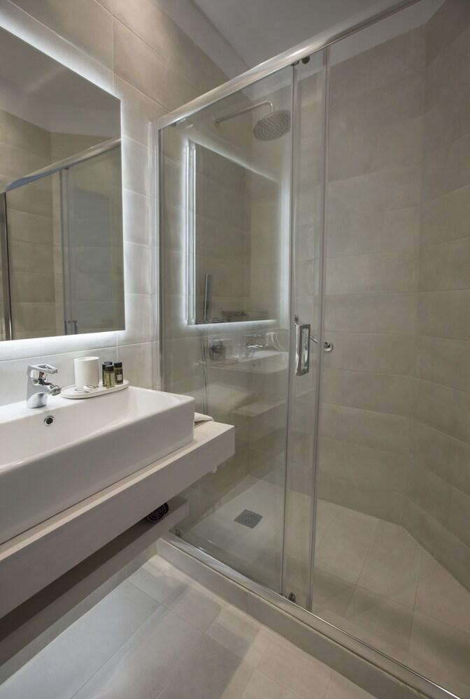 Ermou Stylish Suites By Ghh Athens Luaran gambar