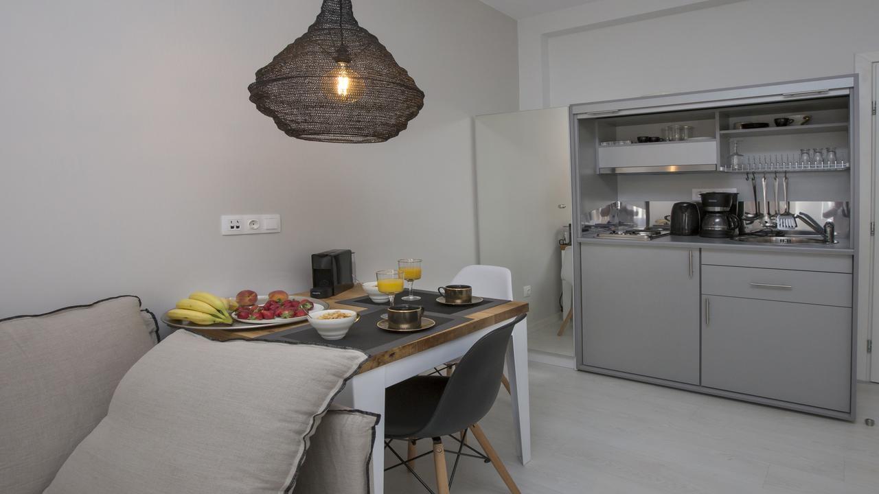 Ermou Stylish Suites By Ghh Athens Luaran gambar